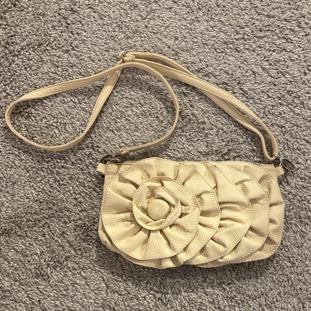 Elegant Cream Crossbody Bag